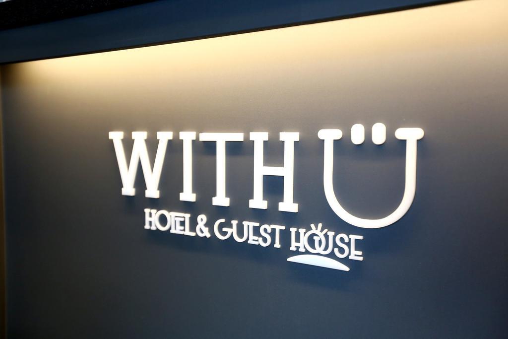 With U Hotel & Guesthouse Сокчо Екстериор снимка