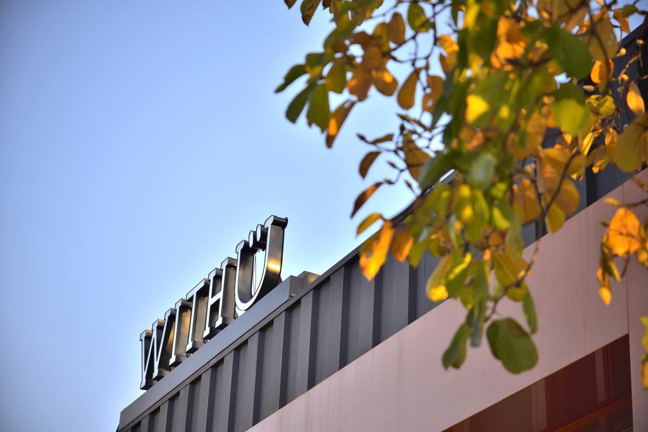With U Hotel & Guesthouse Сокчо Екстериор снимка